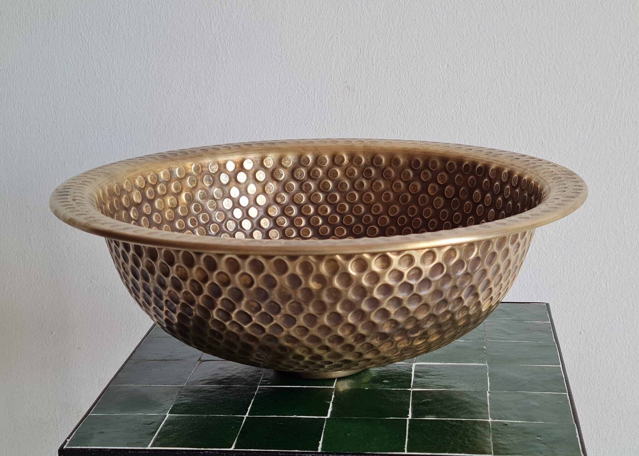 Mid Century Modern Hammered Brass Bathroom Sink – Custom Bathroom Sink & Brushed Brass Aged Finish – Vessel Bathroom Sink – Bathroom Basin 1