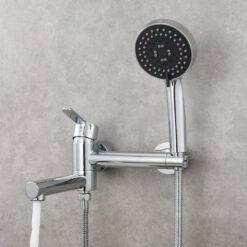 Brass Bathtub Faucet Set Bathroom Wall Mounted Bathtub Faucet with Bidet Sprayer for Showering