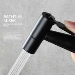 Brass Bathtub Faucet Set Bathroom Wall Mounted Bathtub Faucet with Bidet Sprayer for Showering