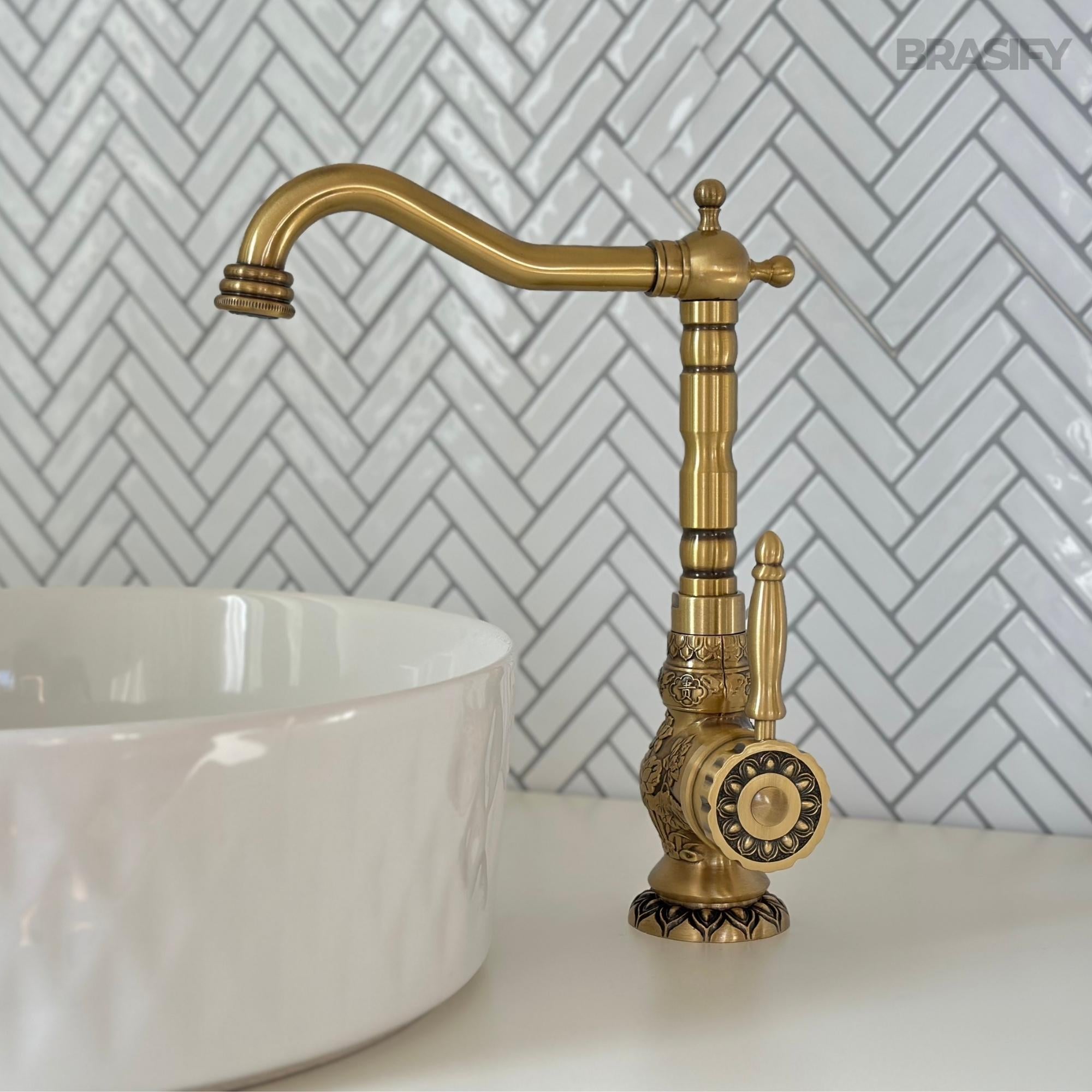 il_fullxfull.7161715169_9ad4.jpg 1