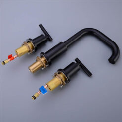 Bathroom Sink Faucet Solid Brass Double Handle Sink Mounted Hot & Cold Mix Basin Faucet European Style Basin Accessories