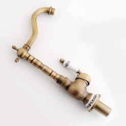 Antique Basin Brass Faucets Bathroom Sink Mixer Deck Faucet Rotate Single Handle Hot And Cold Water Mixer Taps Crane Tap